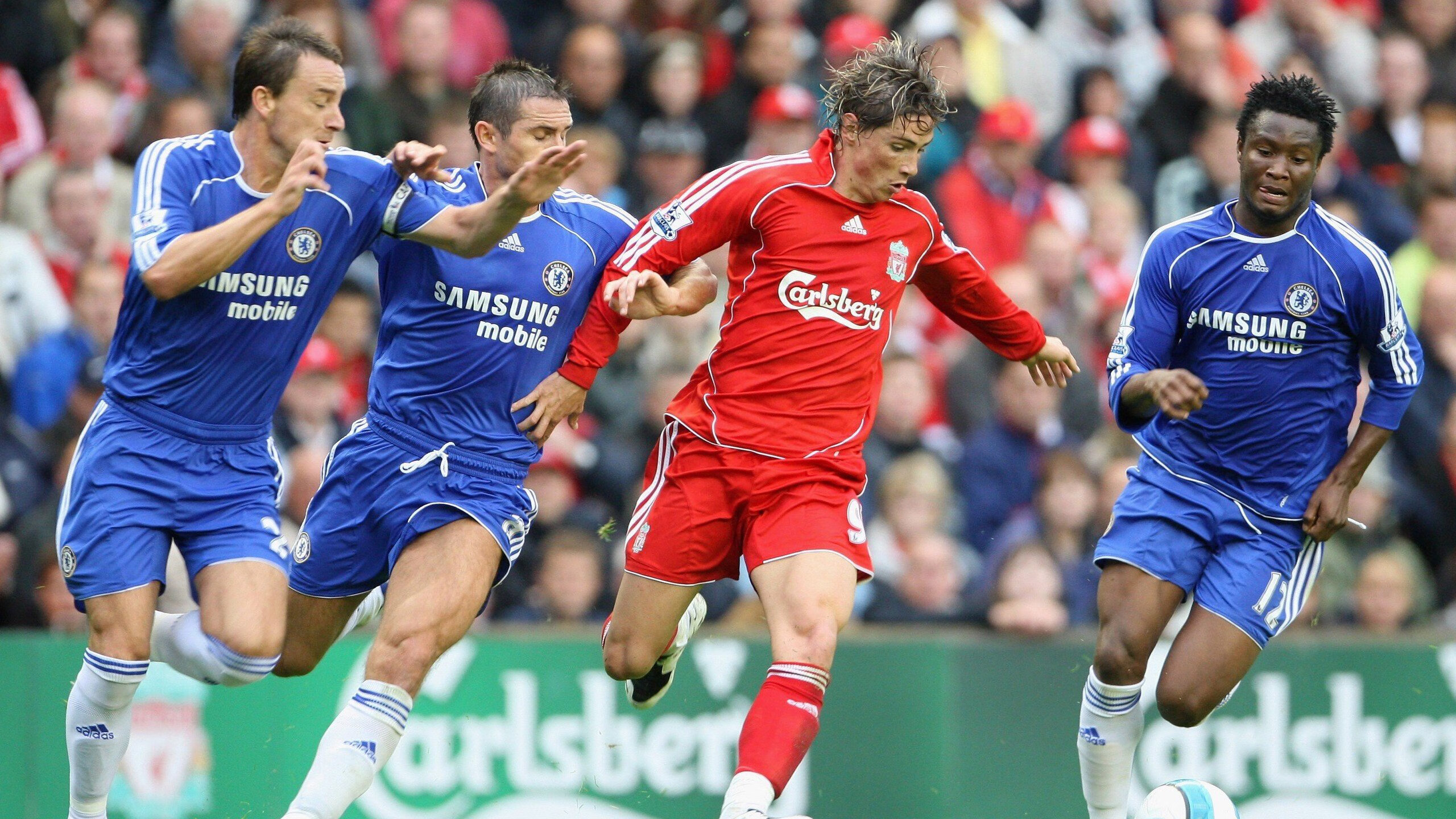 德甲球队在高强度对抗下体能衰减与技术失误关系研究,德甲身体对抗多吗